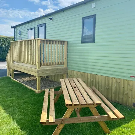 The Little Hide * ナレスボロ